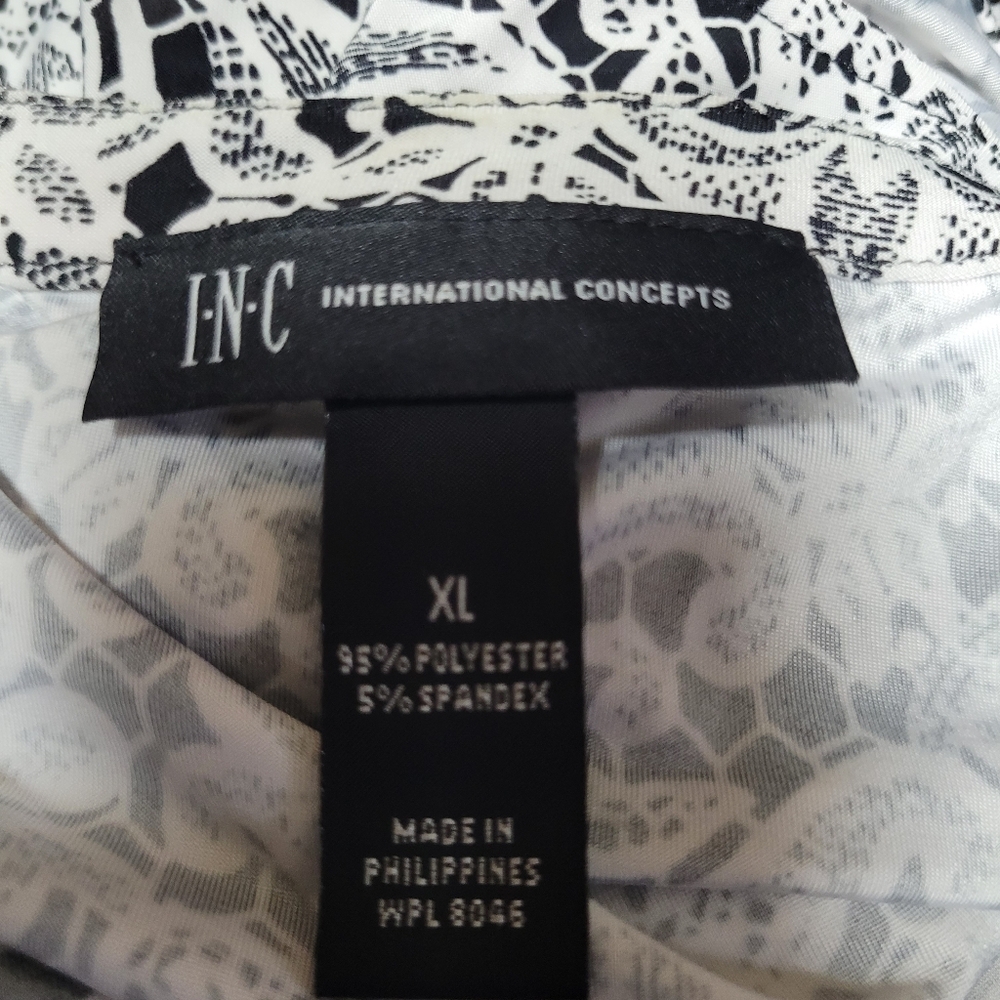 I.N.C. International Concepts Black & White (Lace Print) Top XL - Picture 2 of 8